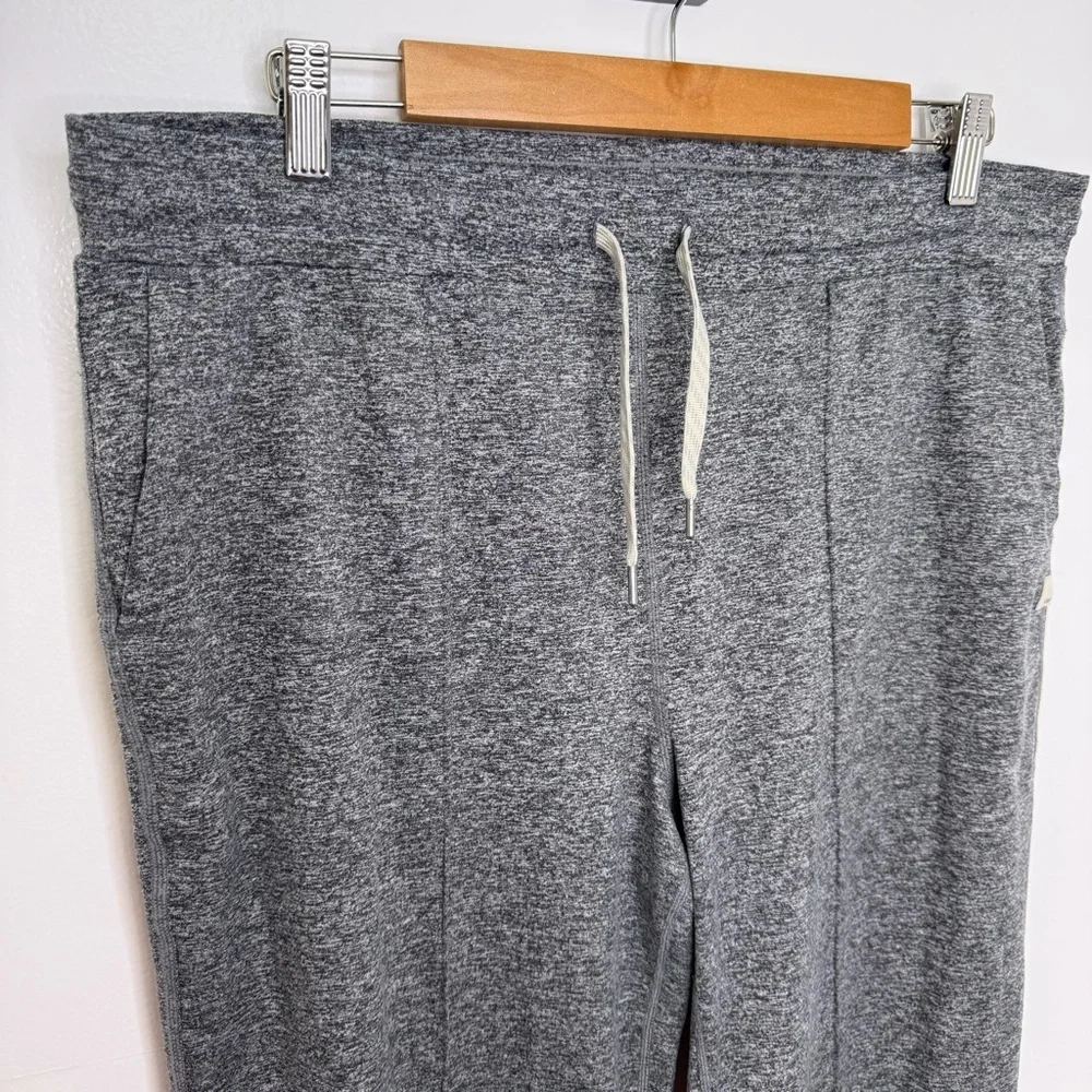 VUORI Heather Gray Halo Essential Wide Leg Dream Knit Pants - Picture 3 of 6